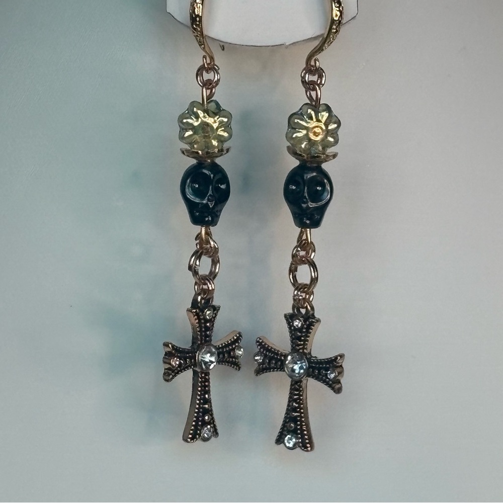 NWT Artisan Handmade Glass Skull Flower Cross Earrings gold green